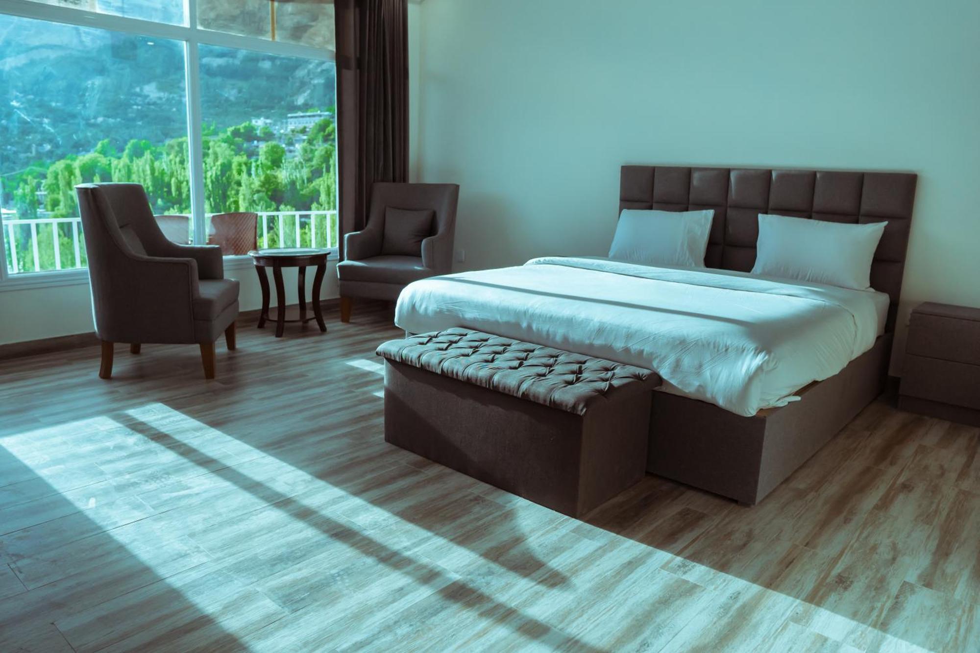Hilltop Hotel, Hunza Karimabad  Zewnętrze zdjęcie